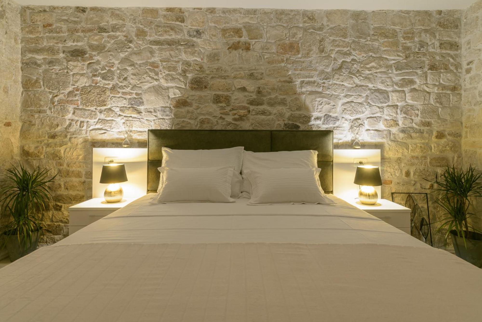 Rooms Bartul Trogir Eksteriør billede